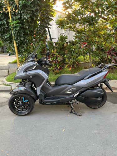 Yamaha tricity 300cc