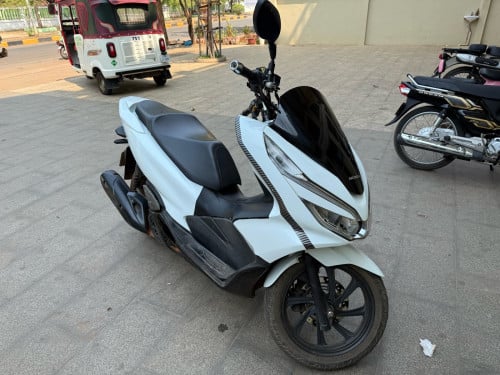 ម៉ូតួស្អាត ឯកសារគ្រប់