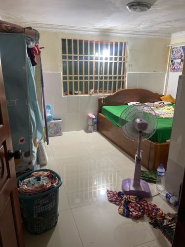 ផ្ទះល្វែងលក់បន្ទាន់