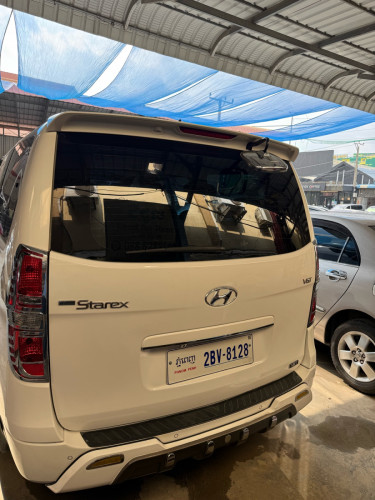 ឡានសម្រាប់លក់