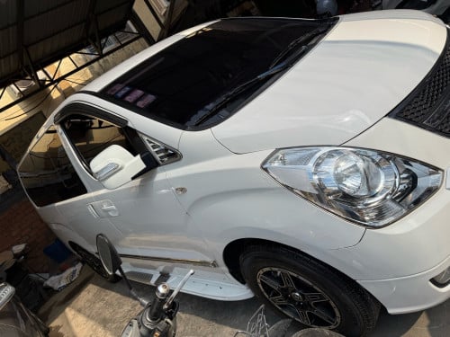 ឡានសម្រាប់លក់