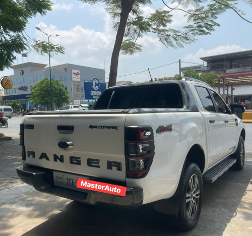 ម្ចាស់ដេីមទី1 ថ្មីខ្លាំង Ford Ranger Wildtrak 2021 BI-TURBO