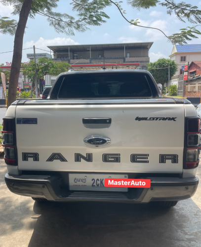 ម្ចាស់ដេីមទី1 ថ្មីខ្លាំង Ford Ranger Wildtrak 2021 BI-TURBO