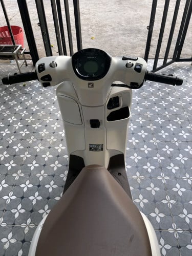 ថ្មីកេះ 1800$ Smart-Key 026