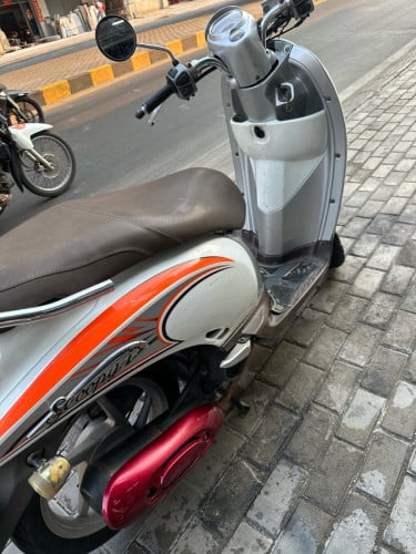 លក់Honda Scoopy
