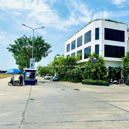 ការិល័យលក់ office for sale ឬ ជួល for rent