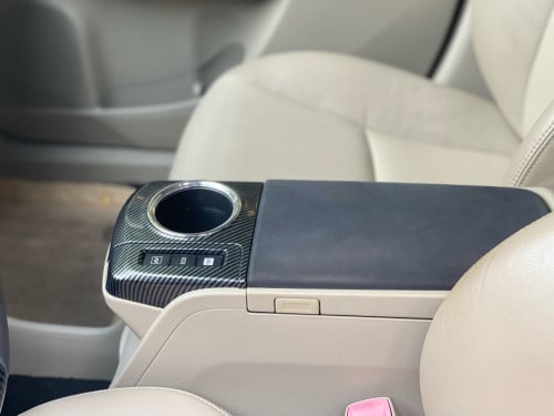 លក់ Prius V Option 5