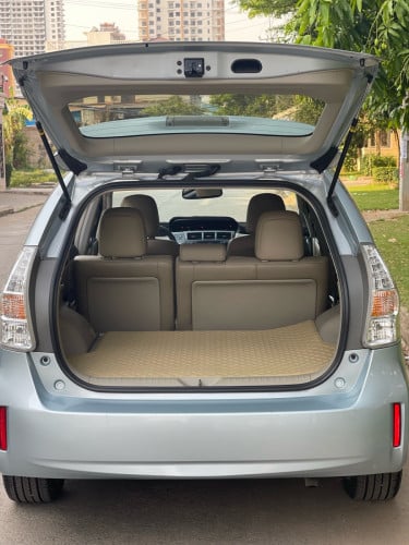 លក់ Prius V Option 5