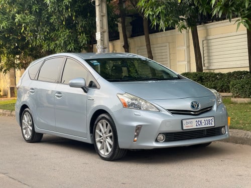 លក់ Prius V Option 5