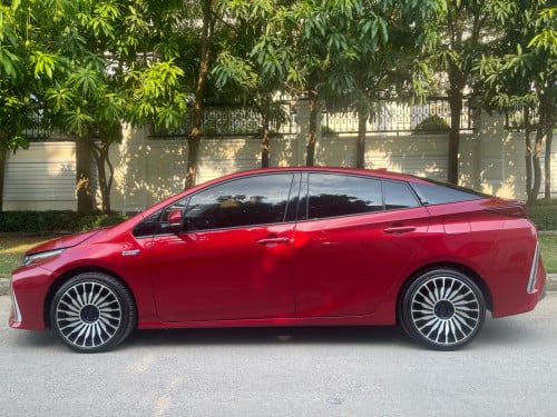 លក់ Toyota Prius Prime Full Premium