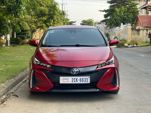 លក់ Toyota Prius Prime Full Premium