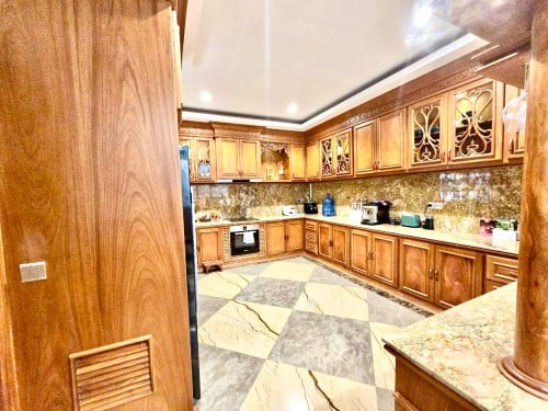 ✅Corner Queen Villa For Rent in Borey Chip Mong 271