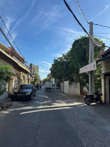 Flat house for sale  排屋出售 / Price 价格: 140,000$ (Can negotiation)
