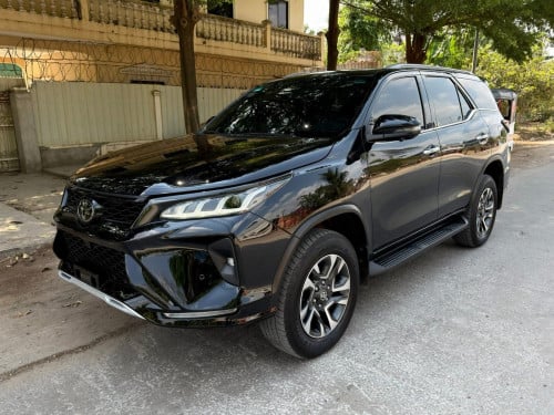 FORTUNER LEGENDER 2023 មួយទឹកស្លាកលេខ