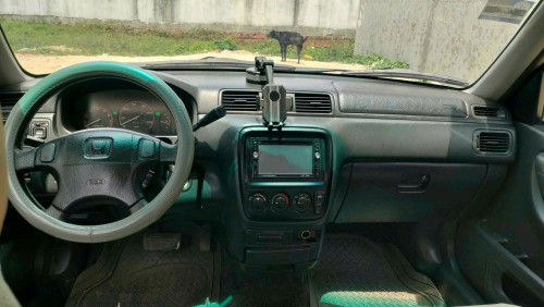 Honda CR-V ឆ្នាំ2000 ប៉ុងs