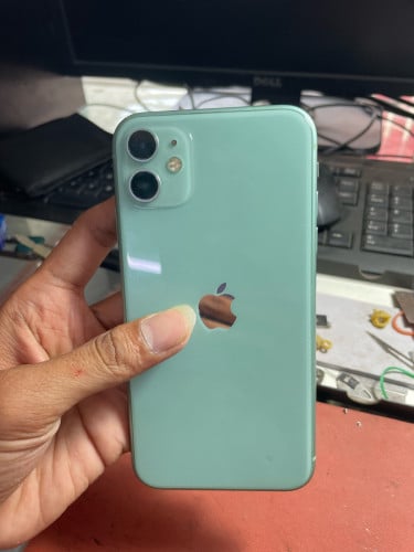 iPhone 11 128G លក់ 140$