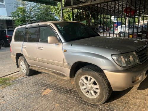 Land 99 ម៉ាស៊ីនធំ
