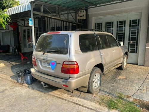 Land 99 ម៉ាស៊ីនធំ