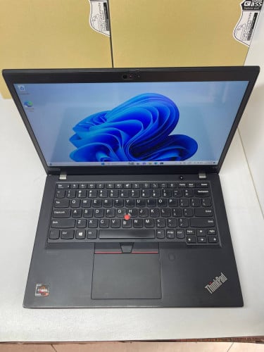 Lenovo ThinkPad X13 CPU AMD Ryzen 5 Ram 16 GB/SSD 256 GB 13.3'' Touch Screen $258