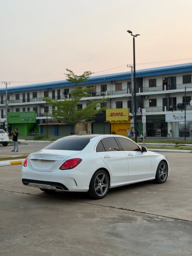 Mercedes Benz C300 AMG 2015