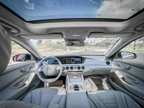 Mercedes Benz Maybach S400
