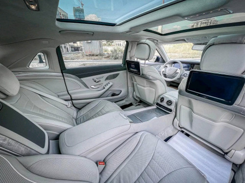 Mercedes Benz Maybach S400