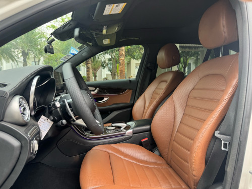 Mercedes GLC300 AMG