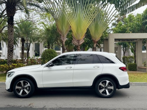 Mercedes GLC300 AMG