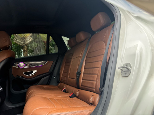 Mercedes GLC300 AMG