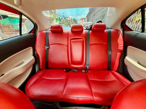 Mitsubishi Attrage 2015 Sport Company ឆ្វេងសុីន​ ឡានស្អាត​