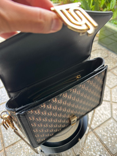 Resell លក់វិញ កាបូប ហ្សុីន ប្រេនល្បី LYN