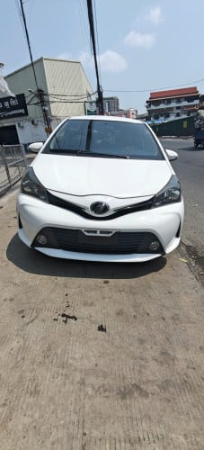 Sell Toyota vitz 2014 key Tax paper ចចារ