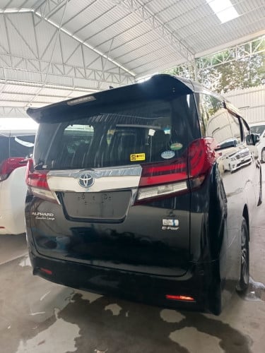 Toyota Alphard 2015 Lounges