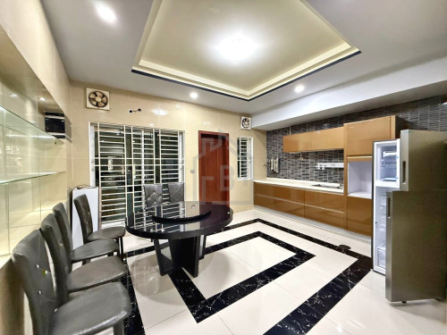 Twin Villa 4 Bedrooms for RENT near RATANA PLAZA_Teuk Thla
