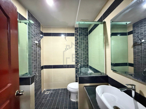Twin Villa 4 Bedrooms for RENT near RATANA PLAZA_Teuk Thla