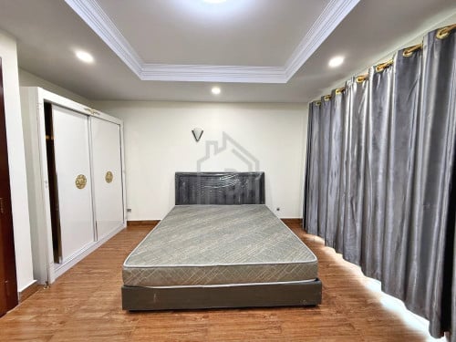 Twin Villa 4 Bedrooms for RENT near RATANA PLAZA_Teuk Thla