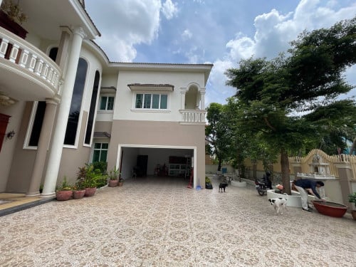 Villa for rent 6Bedroom | Choam Chau3