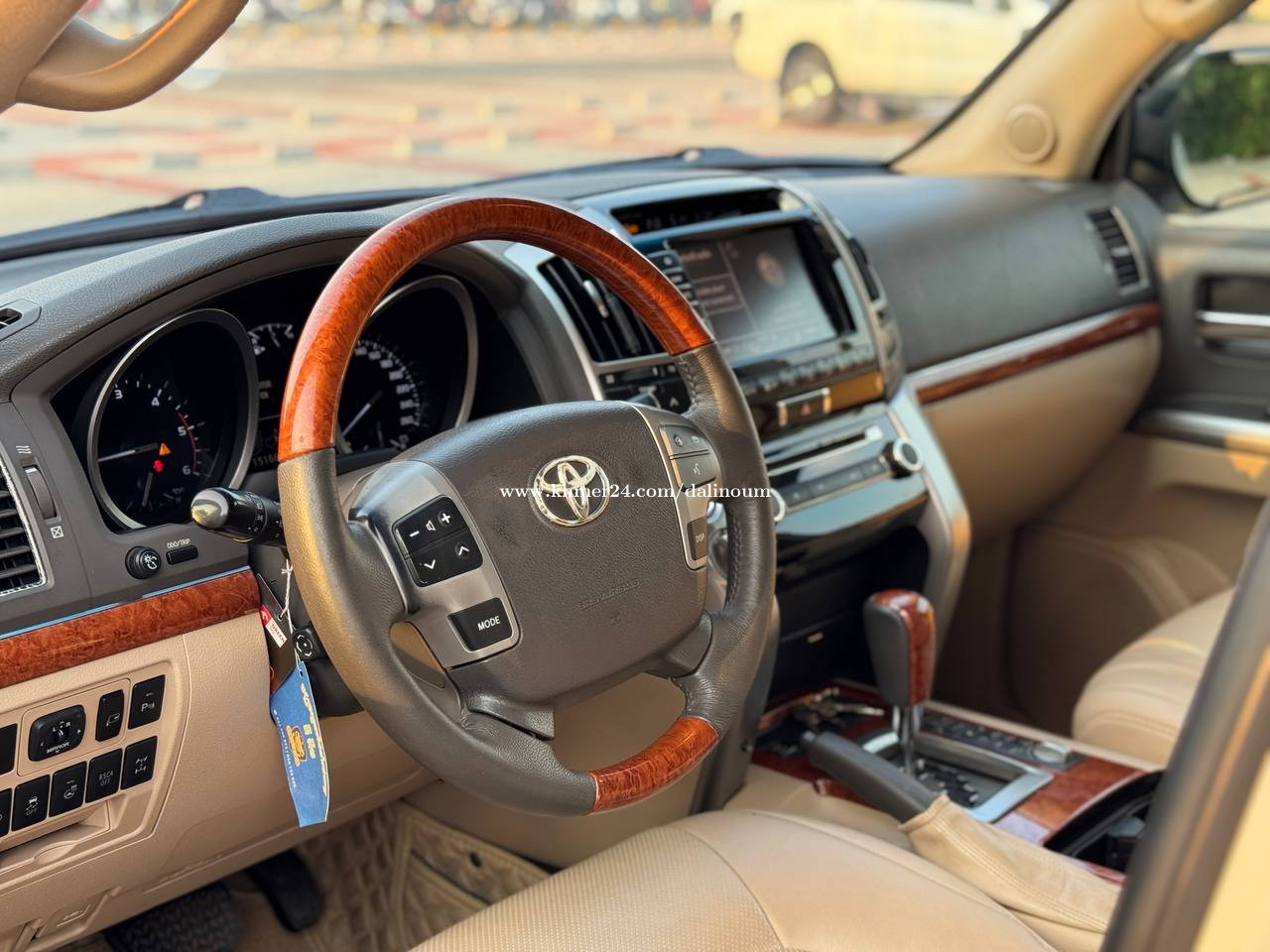Land Cruiser តម្លៃ $48600 ក្នុង 邦卡克2, 堆谷区, 金边, កម្ពុជា - Dalin Oum ...
