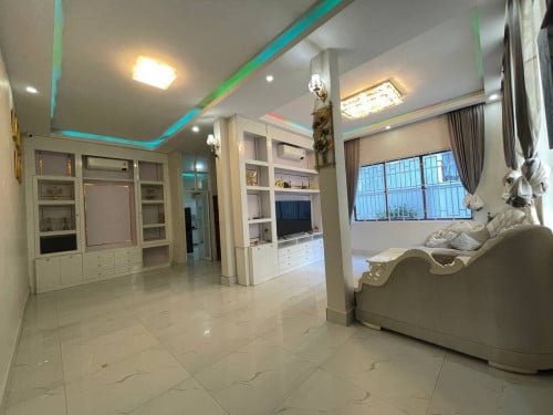 ផ្ទះសម្រាប់ជួល