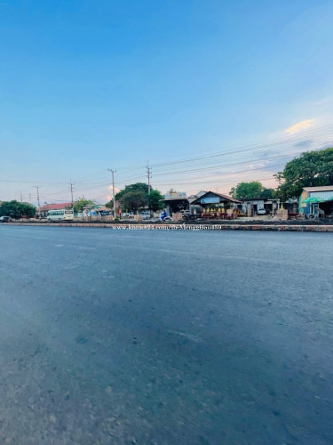 ដីលក់