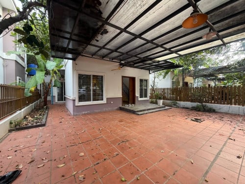 ផ្ទះវីឡា លក់បន្ទាន់ខ្លាំង148,200 ដុល្លារ សង្កាត់ព្រែកឯង ខណ្ឌច្បារអំពៅ