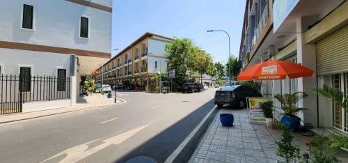 ផ្ទះលក់ បន្ទាន់ 155000 ចរចា