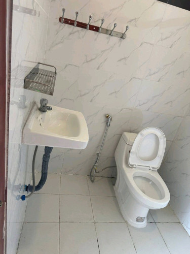 ផ្ទះជួល160$ ព្រែកហូរ ក្រុងតាខ្មៅ ជិតប្រលានថ្មី