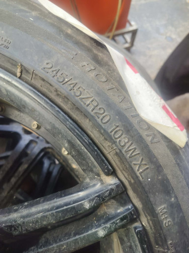 ថាសកង់20 និងថាស
