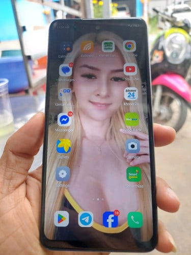 របស់ក្រុមហ៊ុន(4g64g)ថ្មកាន់កូល័រច្បាស់កាមេរ៉ាថតល្អដើរលឿន