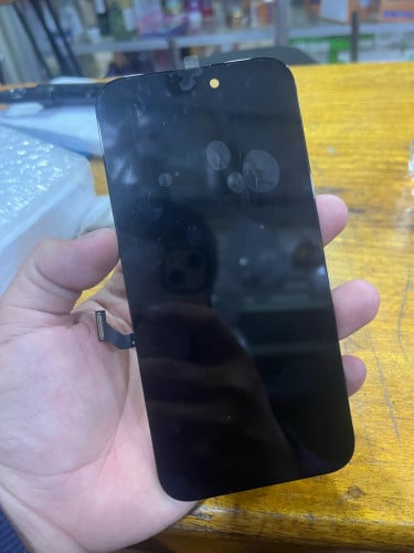 អេក្រង់ ថ្មី  iPhone 15plus