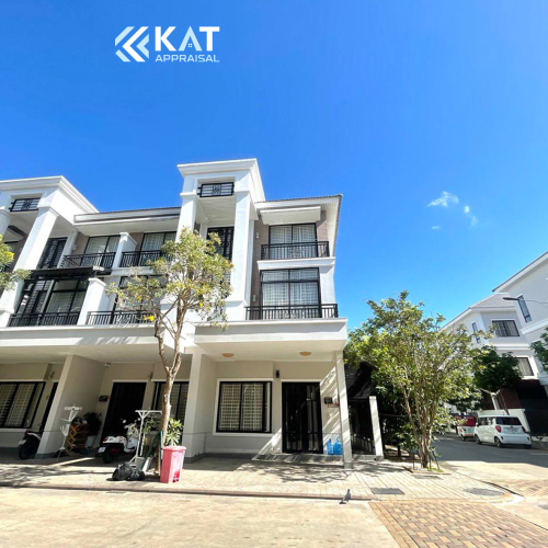 វីឡាកូនកាត់សម្រាប់ជួល | Link house LA For Rent (ផ្ទះកែង )