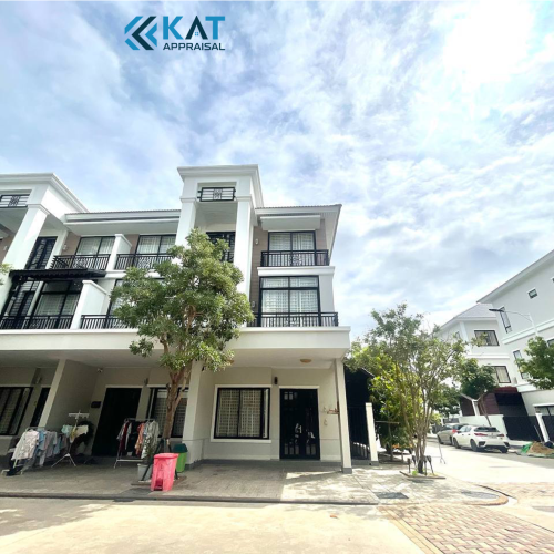 វីឡាកូនកាត់សម្រាប់ជួល | Link house LA For Rent ( ផ្ទះកែង )