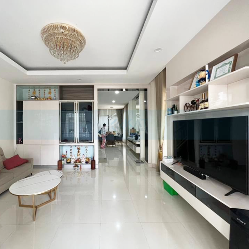 វីឡាកូនកាត់សម្រាប់ជួល | Link house LA For Rent ( ផ្ទះកែង )