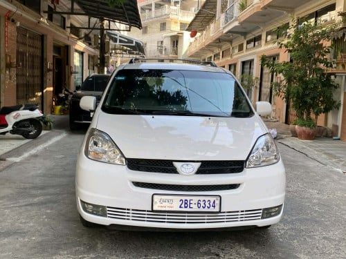 ឡានលក់ Sienna ឆ្នាំ04 ប៉ុង1 ឡានស្អាត